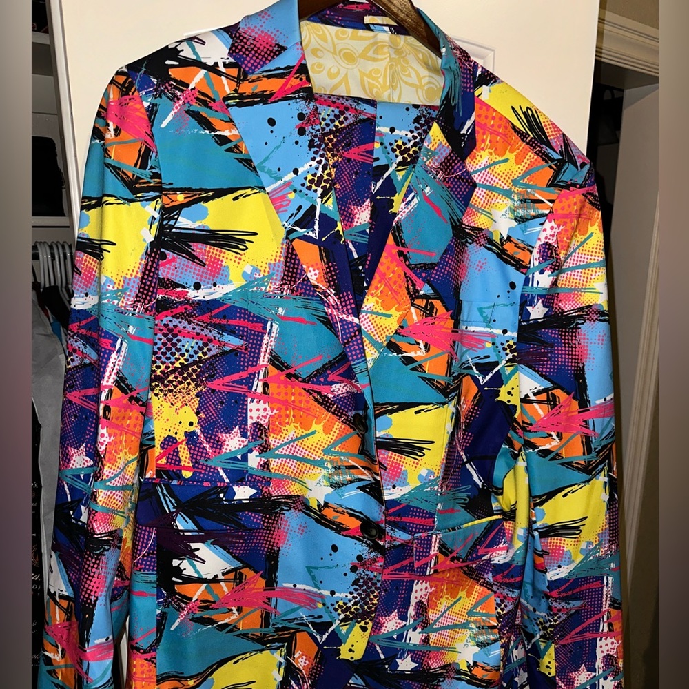 Loudmouth Pop Culture Suit 48L